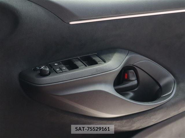 Toyota YARIS 2023-04 345519-24