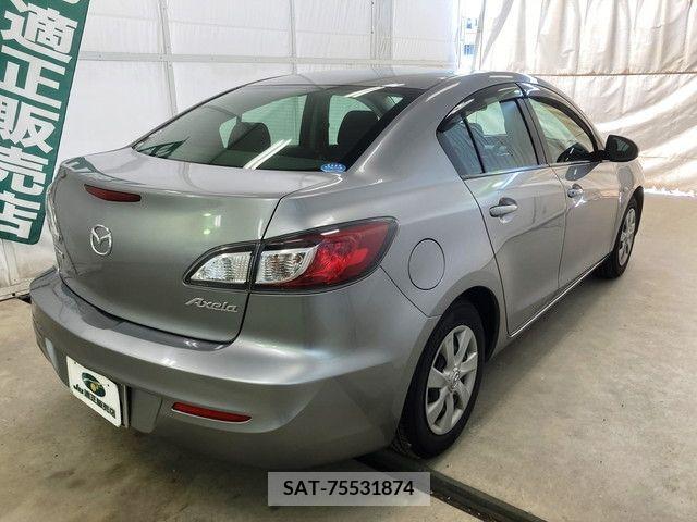 Mazda AXELA 2011-04 292969-3