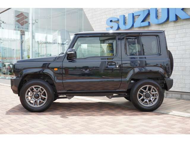 Suzuki JIMNY 2023-06 7704-1
