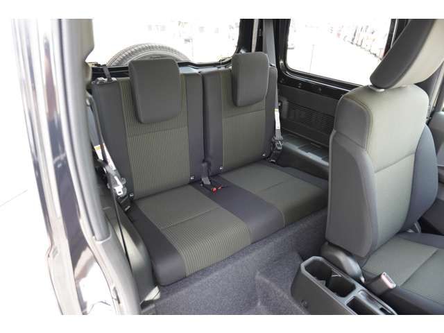 Suzuki JIMNY 2023-06 7704-6