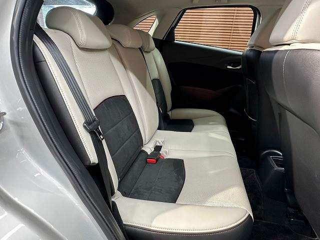 Mazda CX-3 2015-11 22508-8
