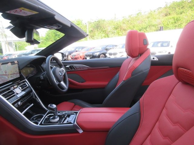 Bmw 8 SERIES 2022-08 3389-8