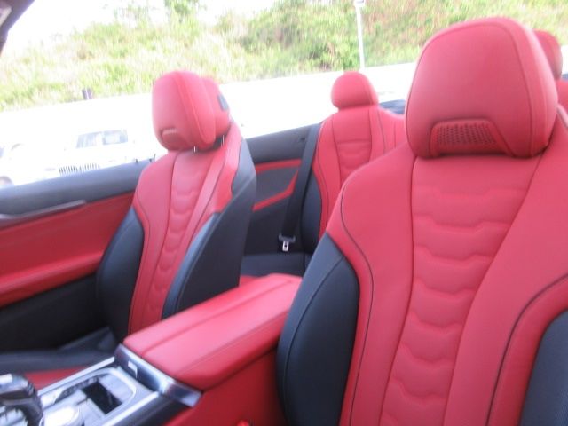Bmw 8 SERIES 2022-08 3389-9