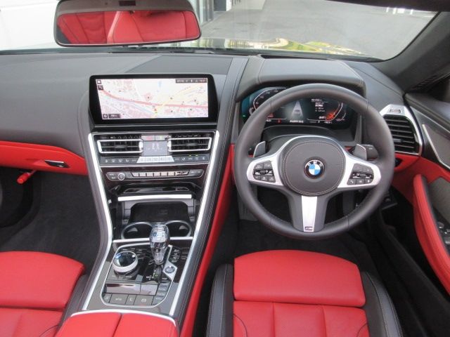 Bmw 8 SERIES 2022-08 3389-11