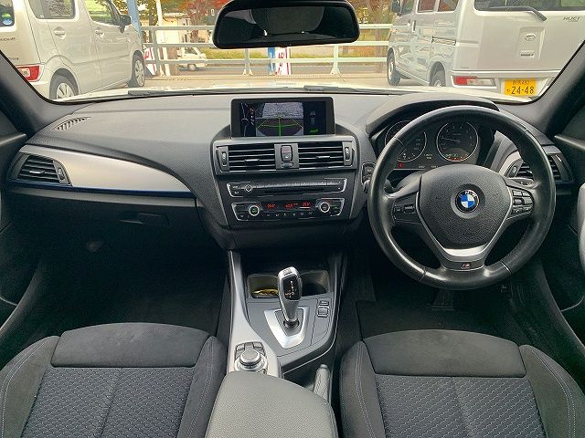 Bmw 1 SERIES 2013-02 183516-1