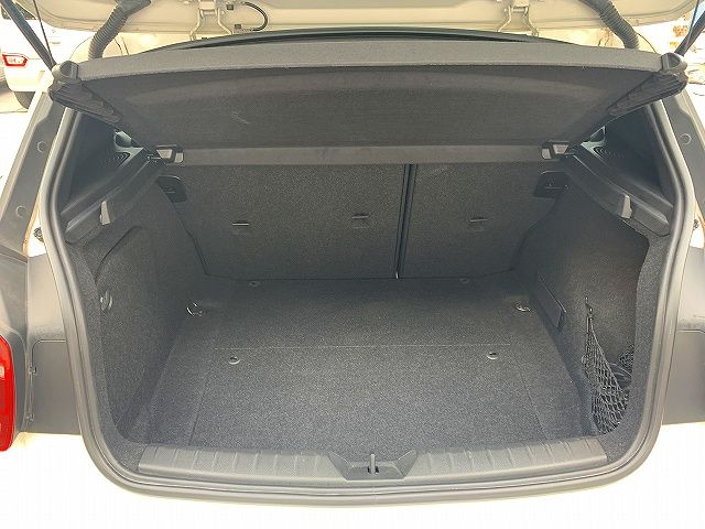 Bmw 1 SERIES 2013-02 183516-20