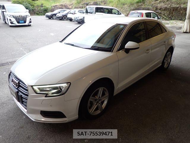 Audi A3 SEDAN 2019-06 262323-6