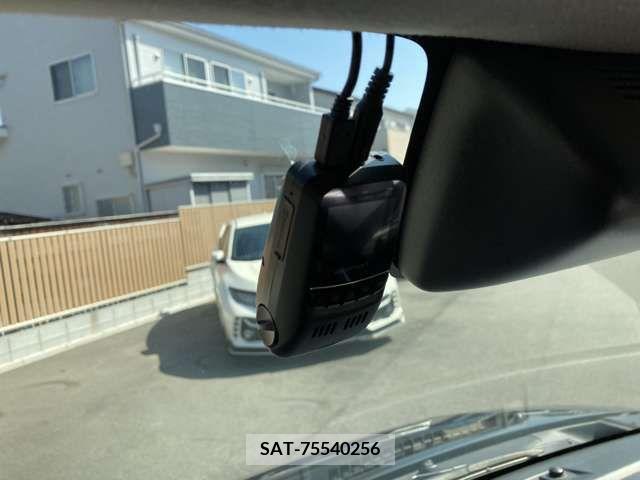 Toyota TANK 2019-09 224949-19