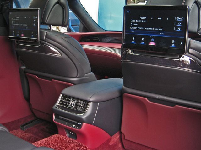 Lexus LS 2018-03 3366-17