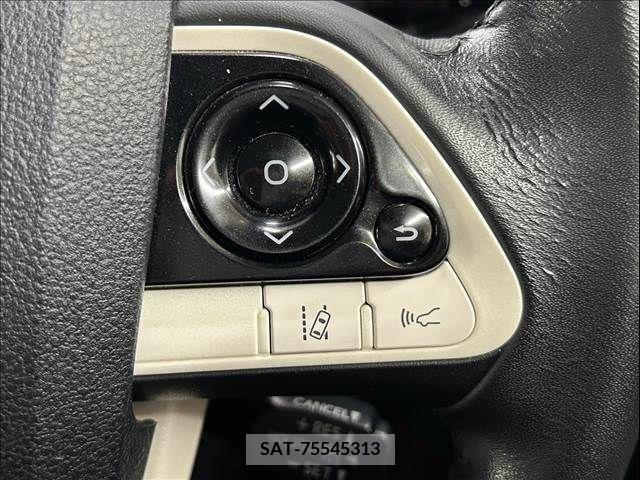 Toyota PRIUS 2016-04 337714-14