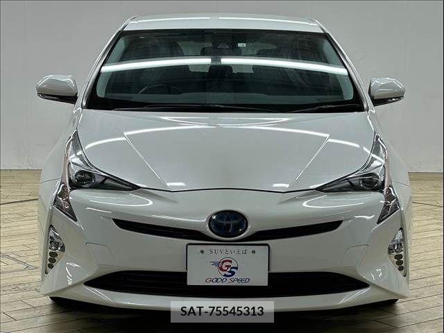 Toyota PRIUS 2016-04 337714-16
