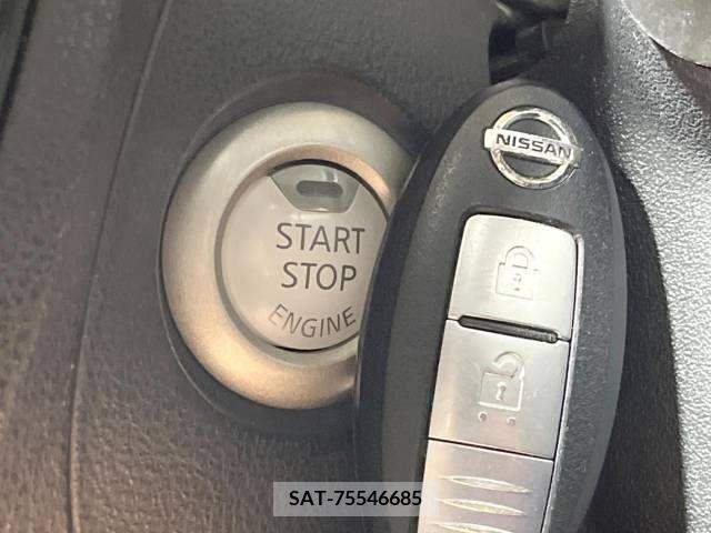Nissan JUKE 2012-01 320493-5