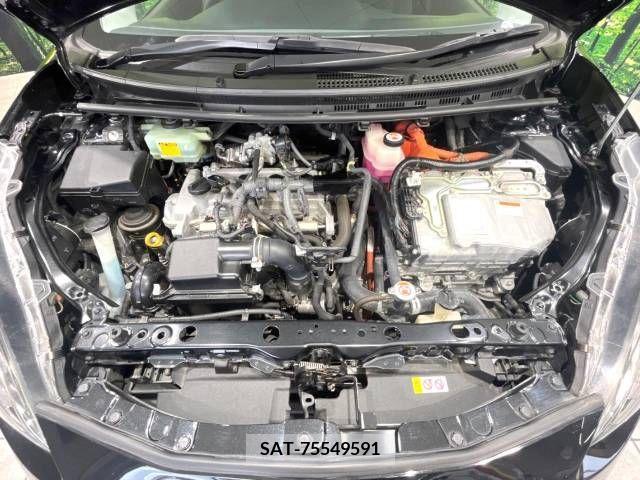 Toyota AQUA 2018-07 260310-18