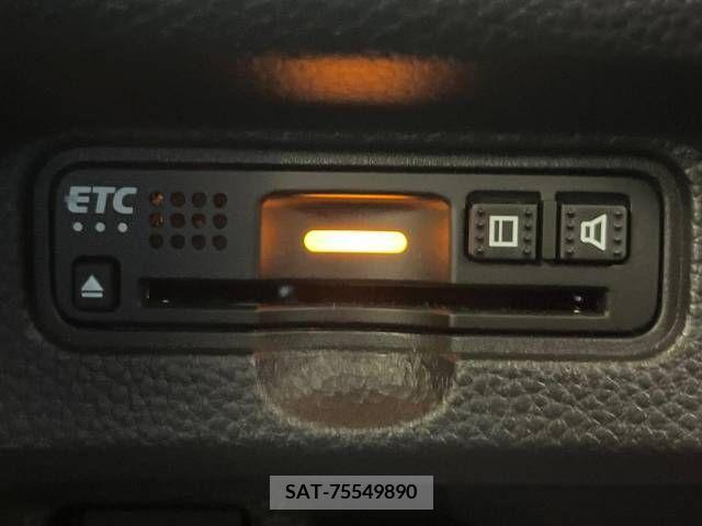 Honda N BOX CUSTOM 2019-02 222442-3