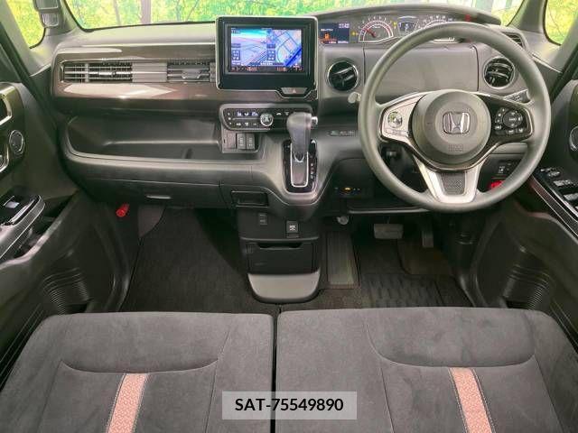 Honda N BOX CUSTOM 2019-02 222442-1