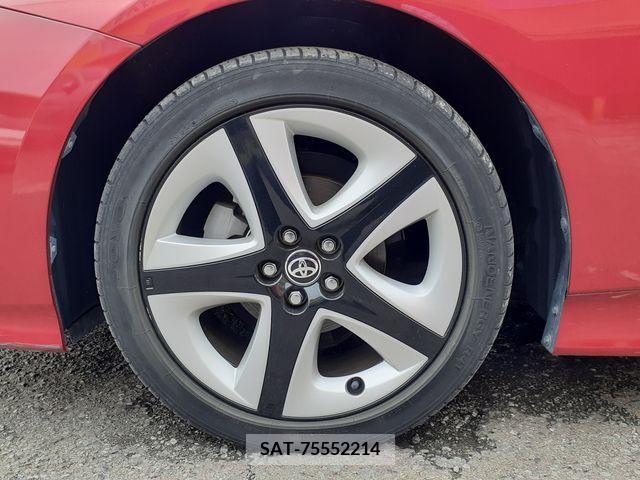 Toyota PRIUS 2016-05 281946-12