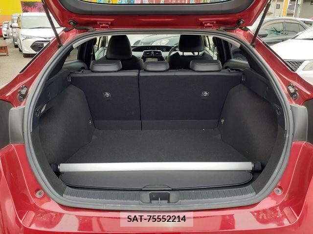 Toyota PRIUS 2016-05 281946-17