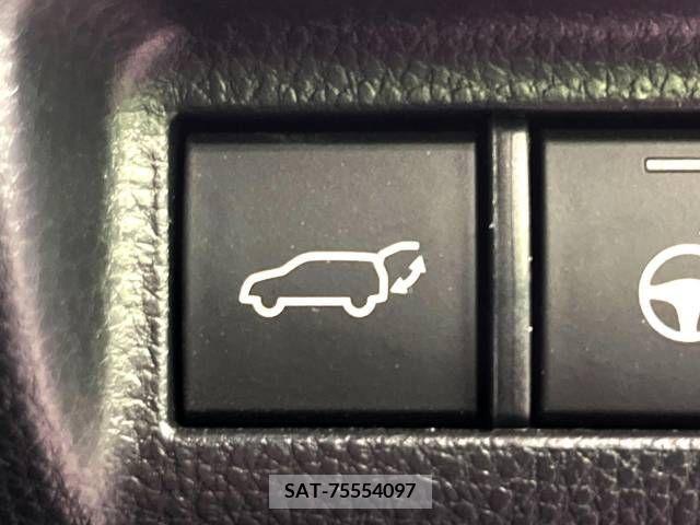 Toyota HARRIER 2021-05 313422-8