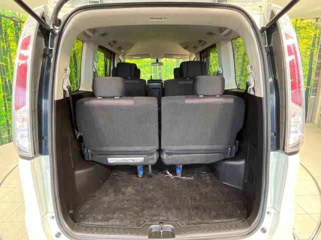 Nissan SERENA 2011-12 9865-10