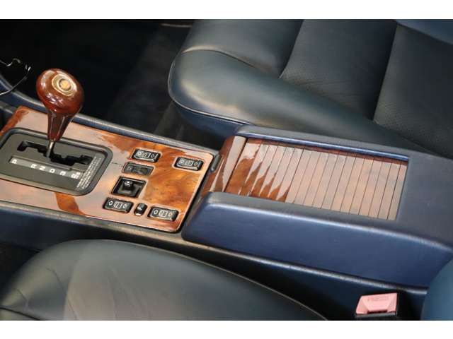Mercedes Benz S-CLASS 1990-03 27805-7