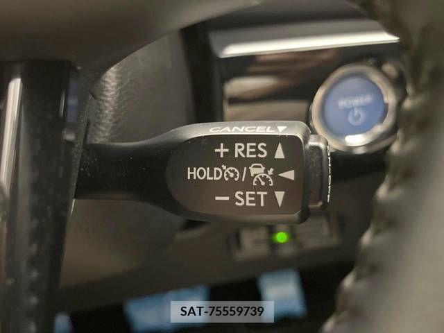 Toyota PRIUS 2019-07 336072-4