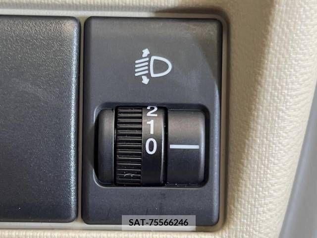 Suzuki ALTO 2011-11 336253-5