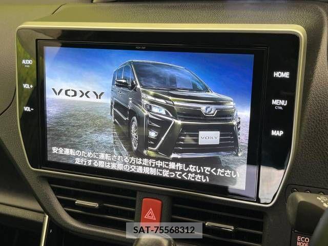 Toyota VOXY 2019-07 332429-2