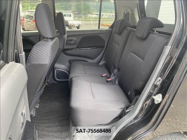 Suzuki WAGON R 2013-06 311807-15