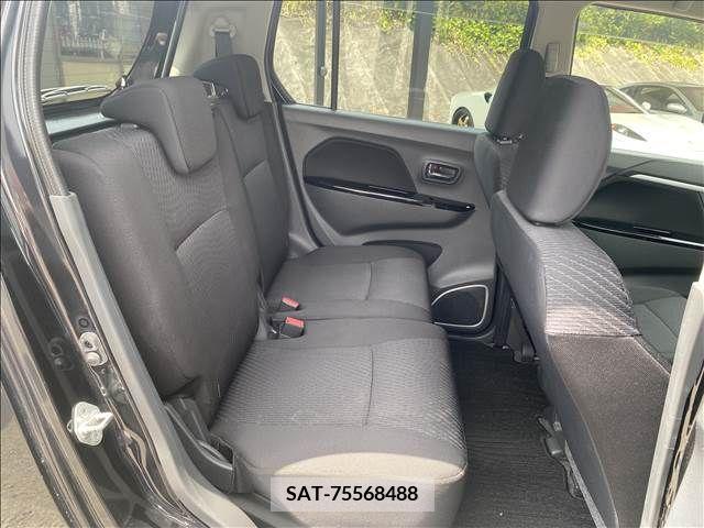 Suzuki WAGON R 2013-06 311807-11