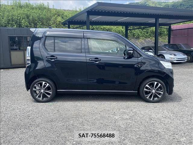 Suzuki WAGON R 2013-06 311807-3