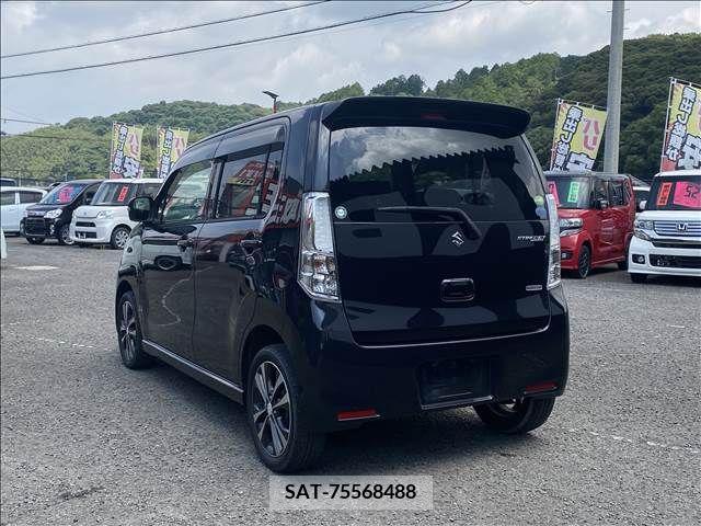 Suzuki WAGON R 2013-06 311807-5