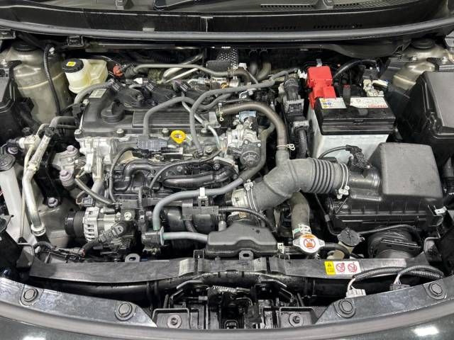 Toyota YARIS CROSS 2023-03 194863-18