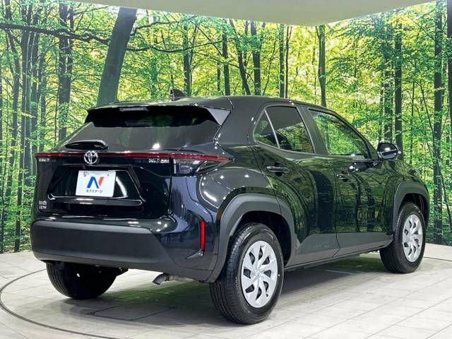 Toyota YARIS CROSS 2023-03 194863-17