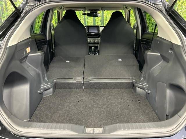 Toyota YARIS CROSS 2023-03 194863-10