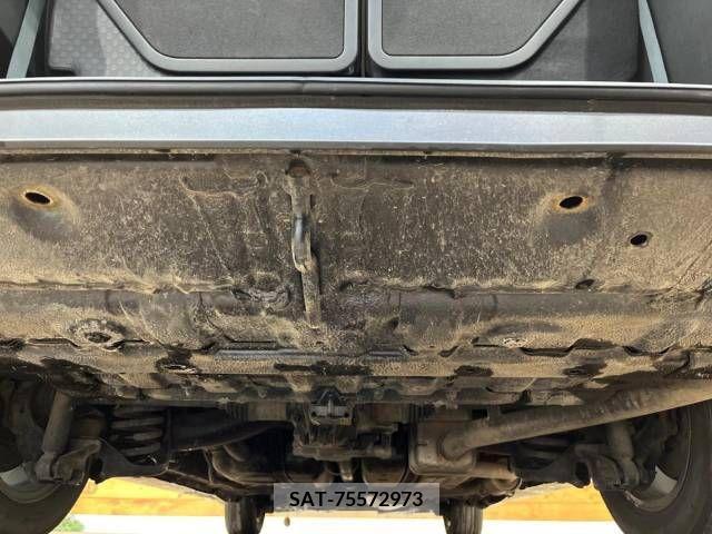 Honda e 2016-09 210681-19