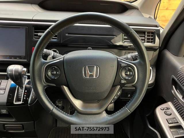 Honda e 2016-09 210681-13