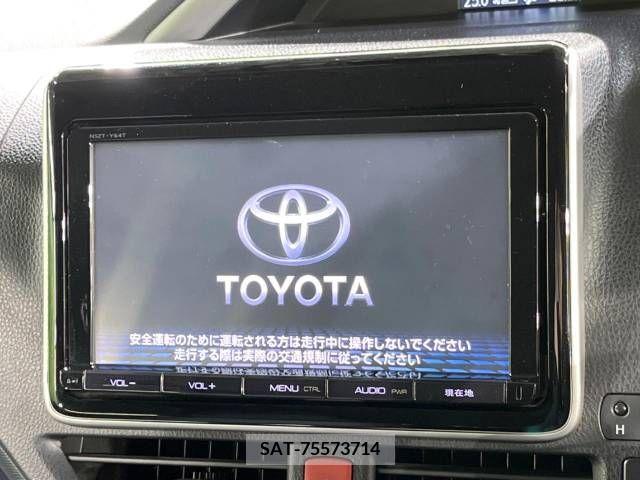 Toyota VOXY 2016-06 321481-2