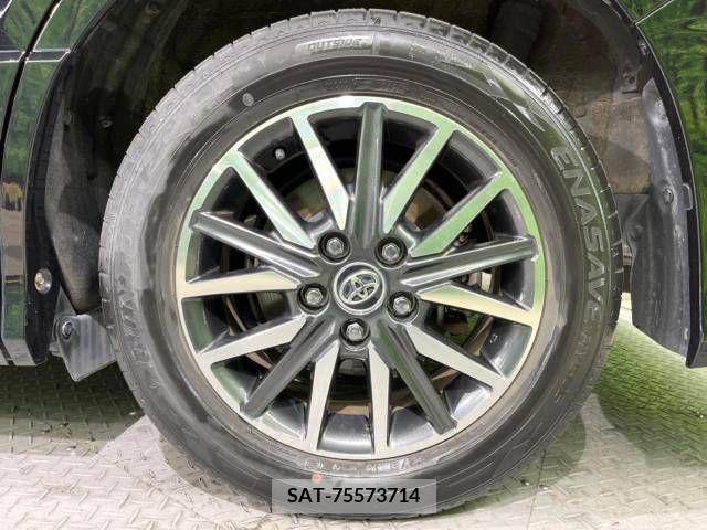 Toyota VOXY 2016-06 321481-14