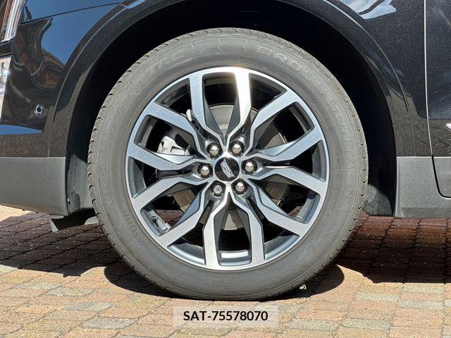 Cadillac XT5 2022-07 202356-6