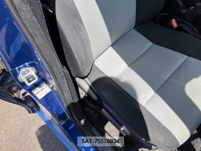 Toyota AQUA 2014-02 292184-8