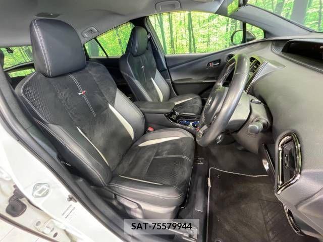 Toyota PRIUS PHV 2018-08 282544-8
