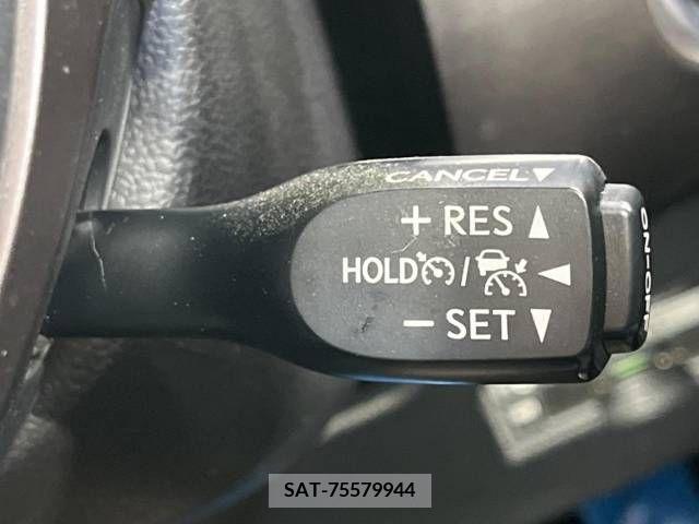 Toyota PRIUS PHV 2018-08 282544-5