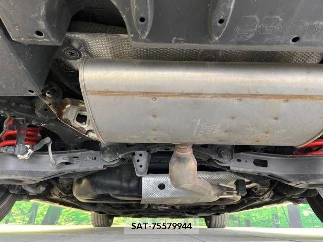 Toyota PRIUS PHV 2018-08 282544-19