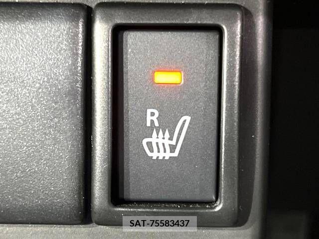 Suzuki ALTO 2018-07 305091-3