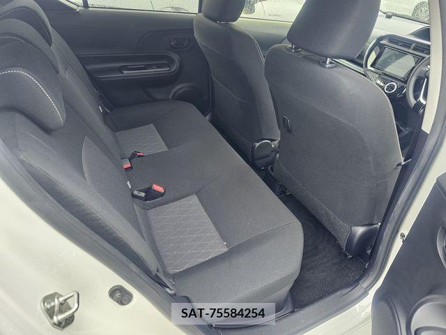 Toyota AQUA 2019-11 260694-4