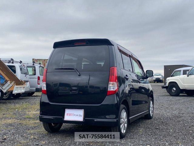 Mazda AZ-WAGON 2012-10 204085-7