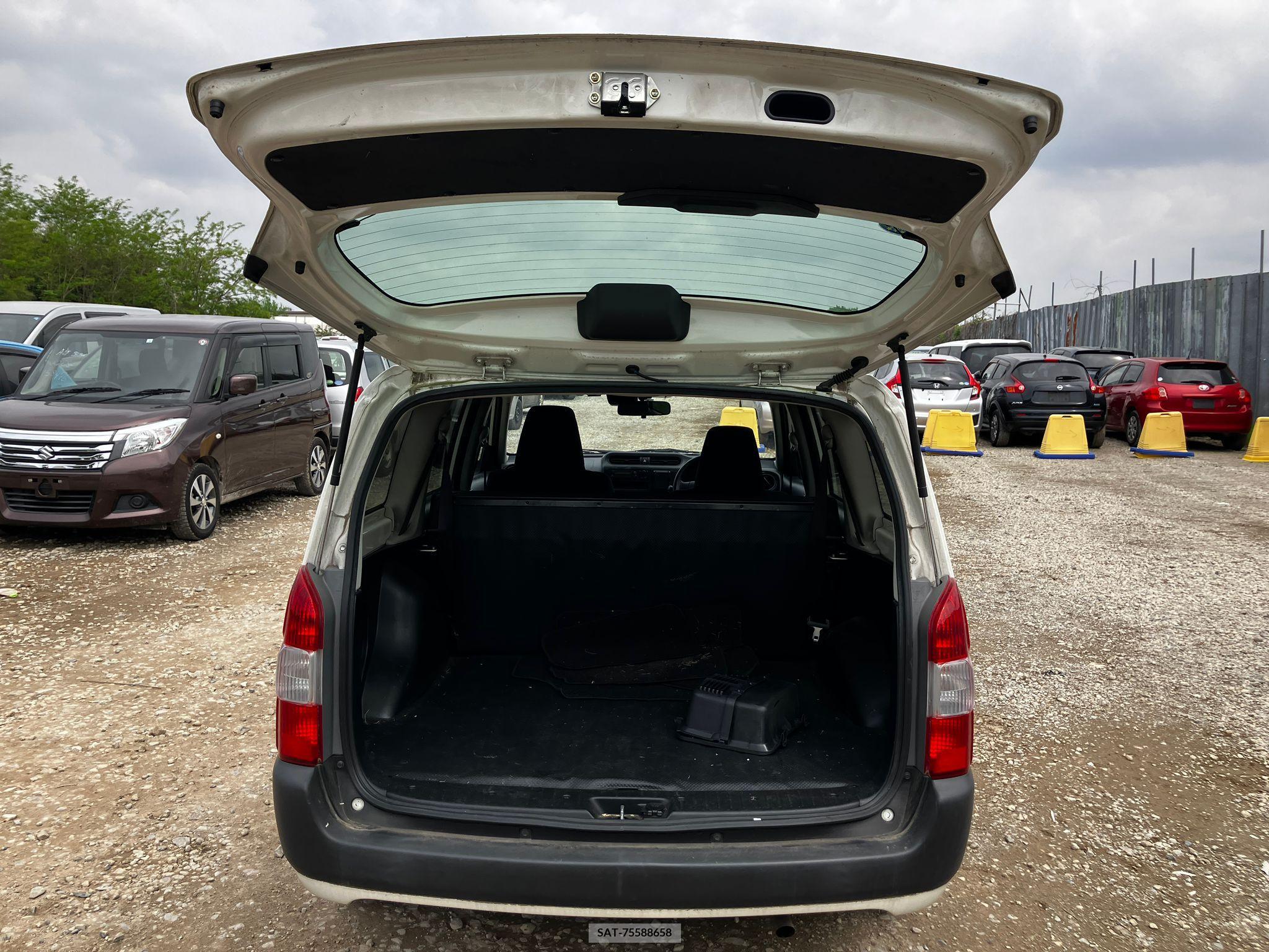 Toyota SUCCEED VAN 2018-03 258312-17