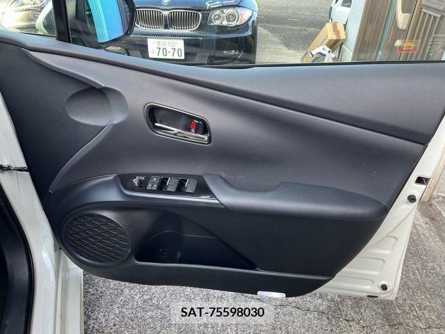 Toyota PRIUS 2020-03 281703-12
