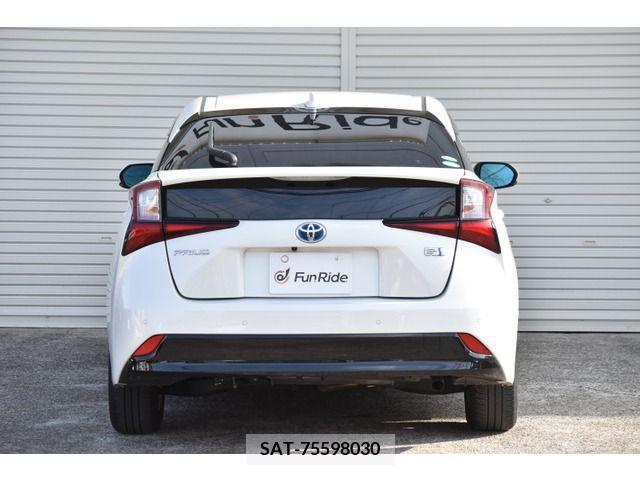 Toyota PRIUS 2020-03 281703-8