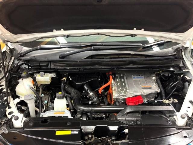 Nissan SERENA 2018-12 195947-18